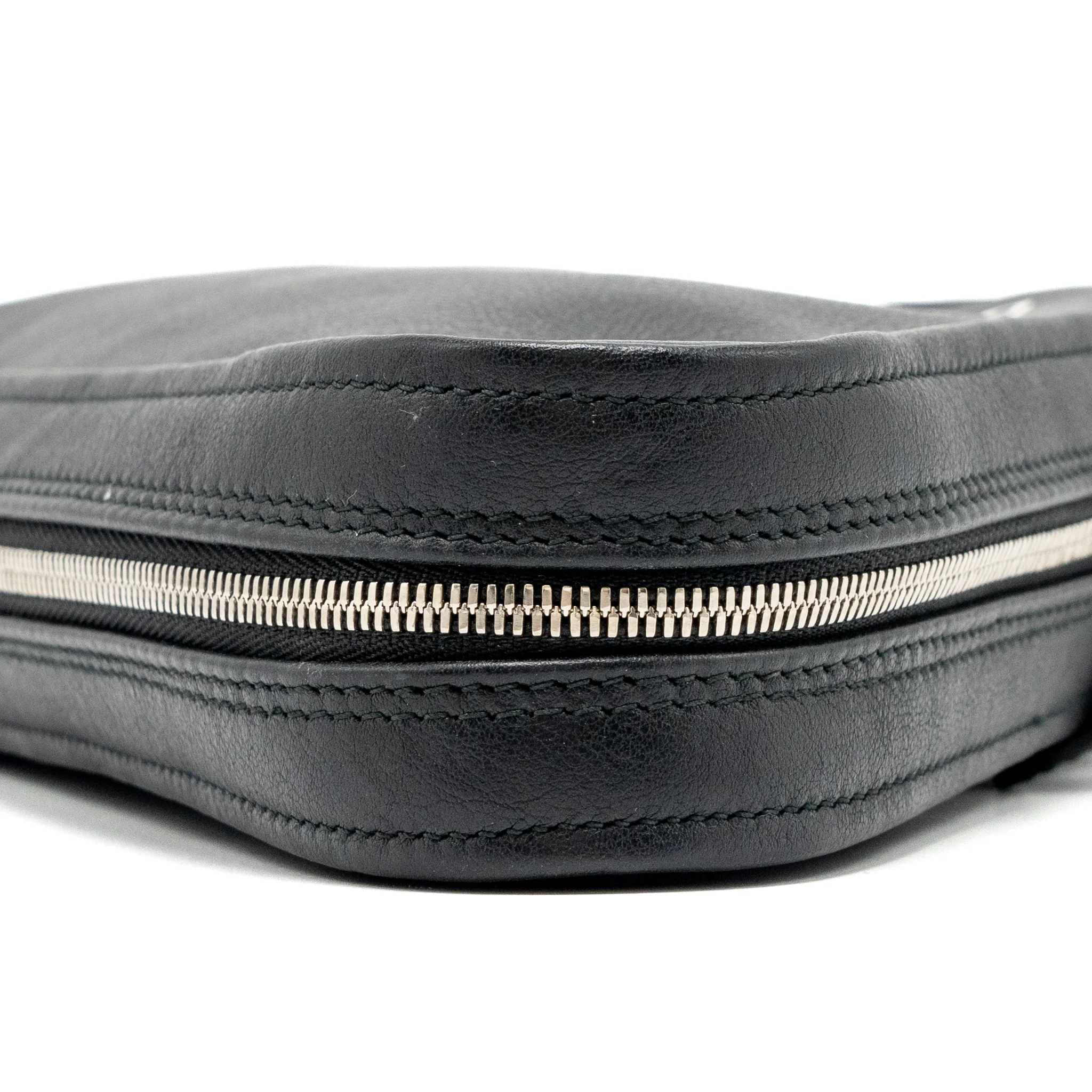 Balenciaga triangle zip clutch calfskin black SHW - Image 6