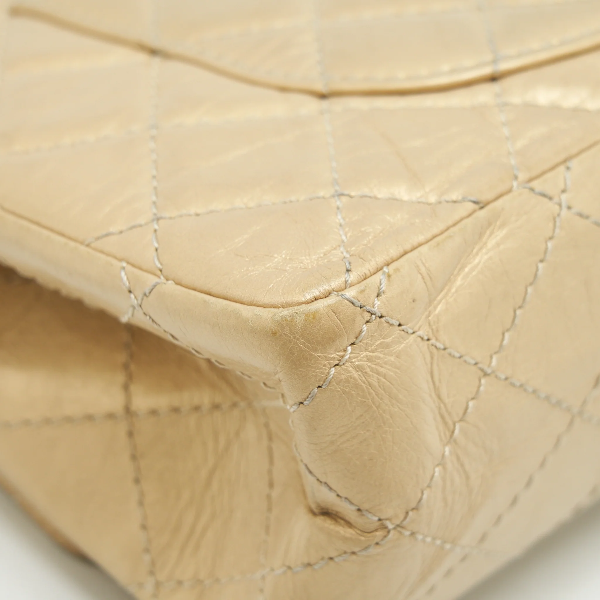 Chanel 2.55 Reissue 226 Double Flap Bag Ruthenium Hardware - Image 10