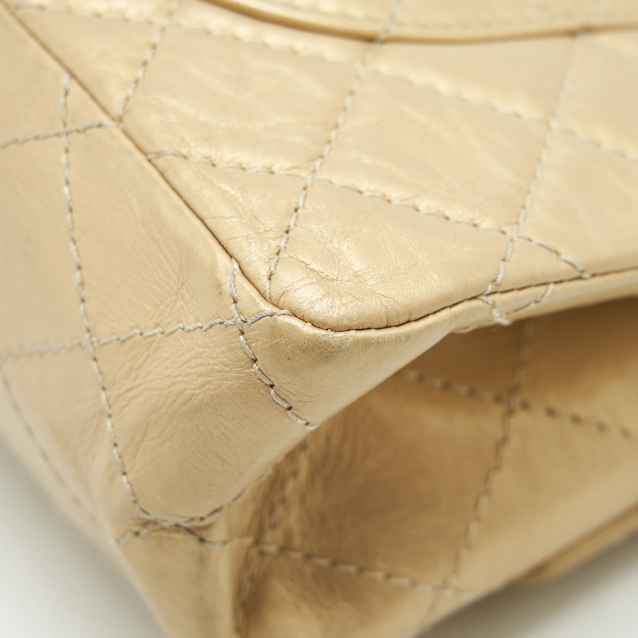 Chanel 2.55 Reissue 226 Double Flap Bag Ruthenium Hardware - Image 11