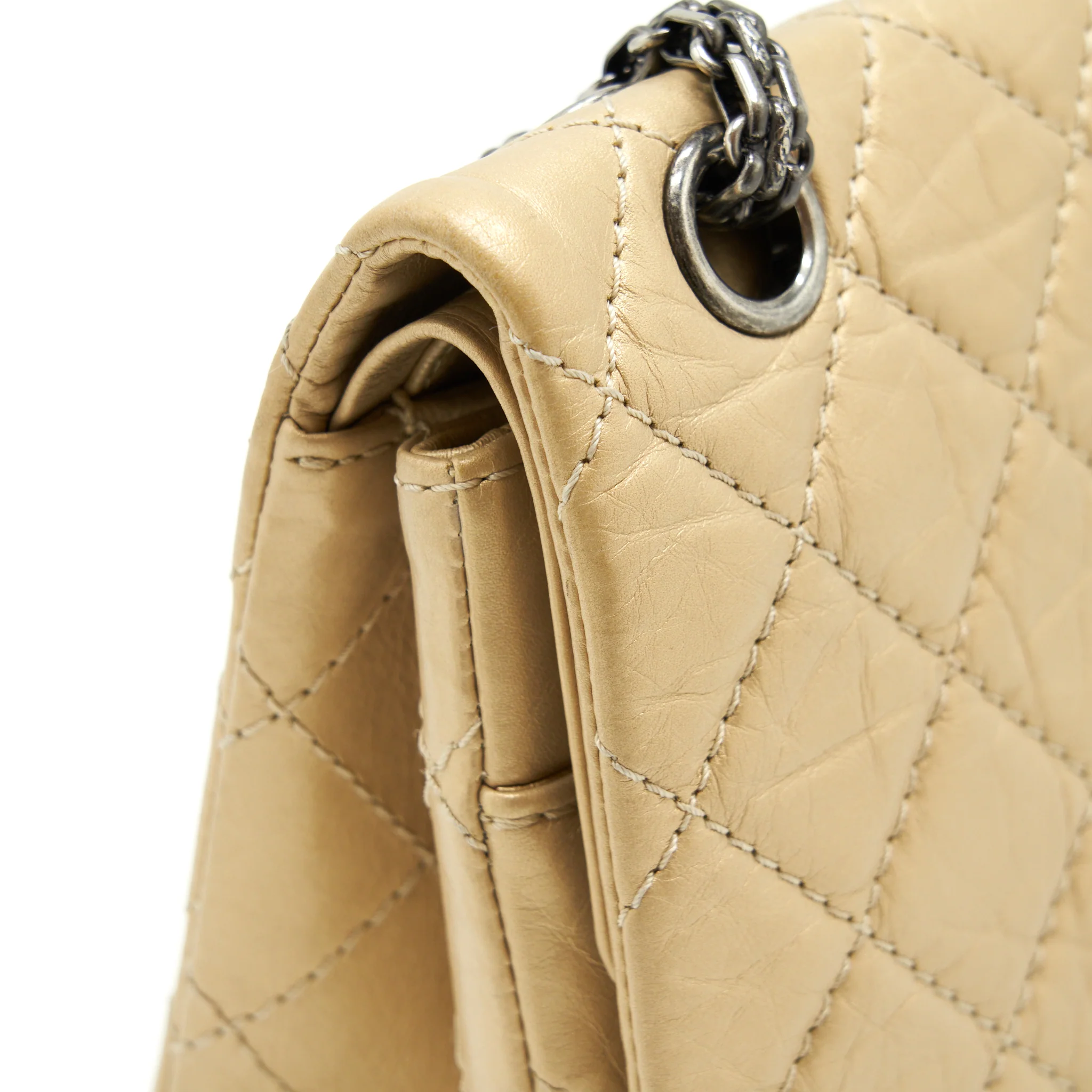 Chanel 2.55 Reissue 226 Double Flap Bag Ruthenium Hardware - Image 12