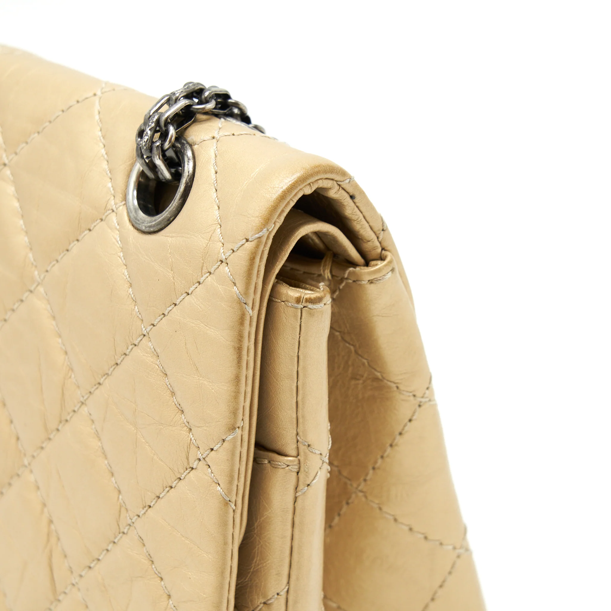 Chanel 2.55 Reissue 226 Double Flap Bag Ruthenium Hardware - Image 13