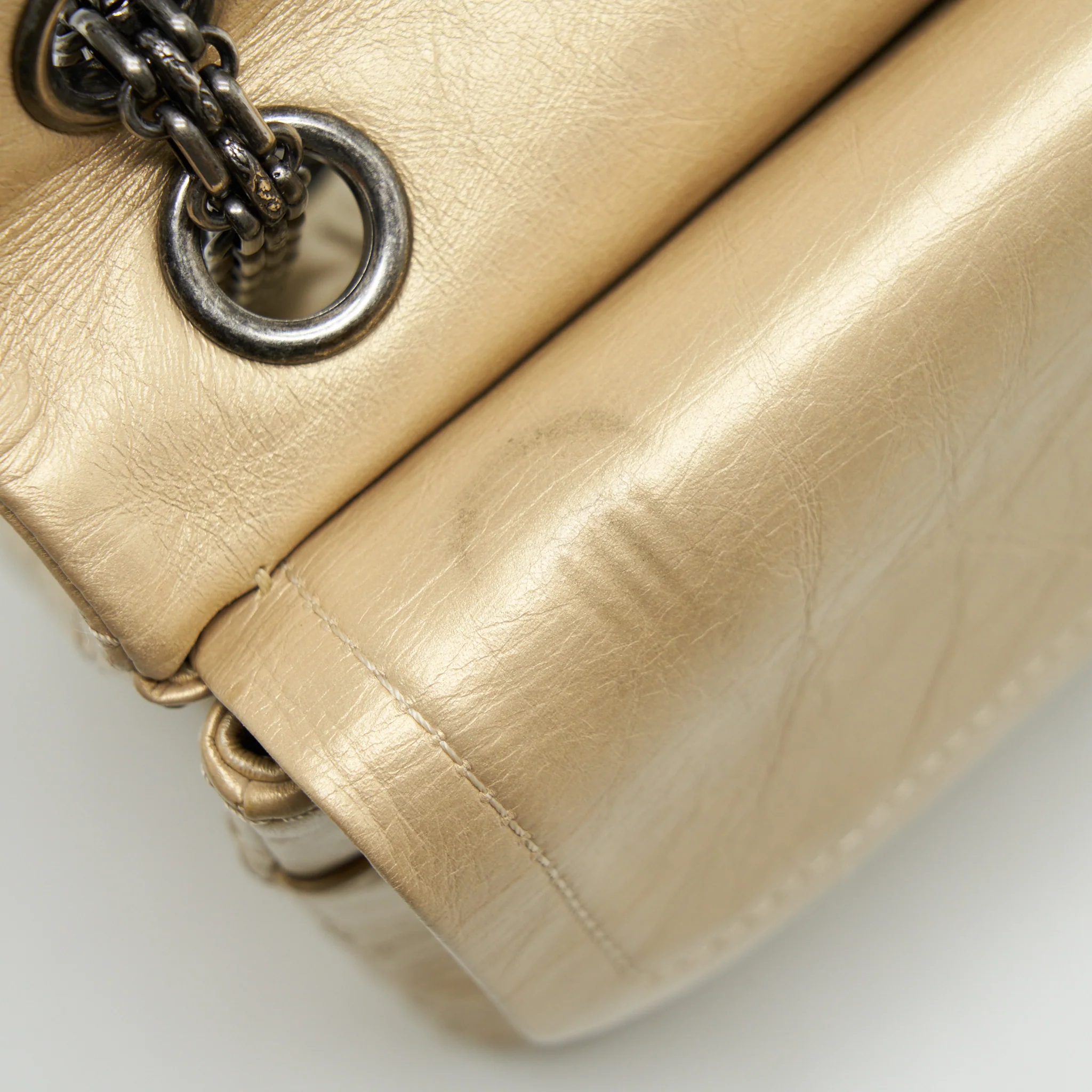 Chanel 2.55 Reissue 226 Double Flap Bag Ruthenium Hardware - Image 16