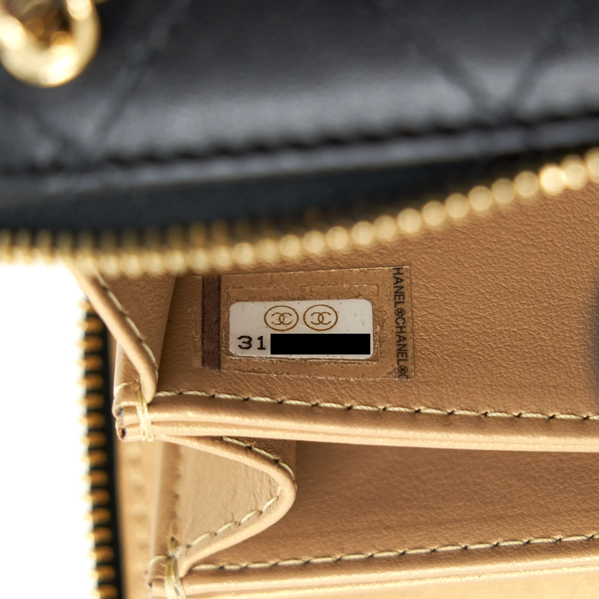 Chanel 21K Mini Clutch With Chain Black GHW - Image 10