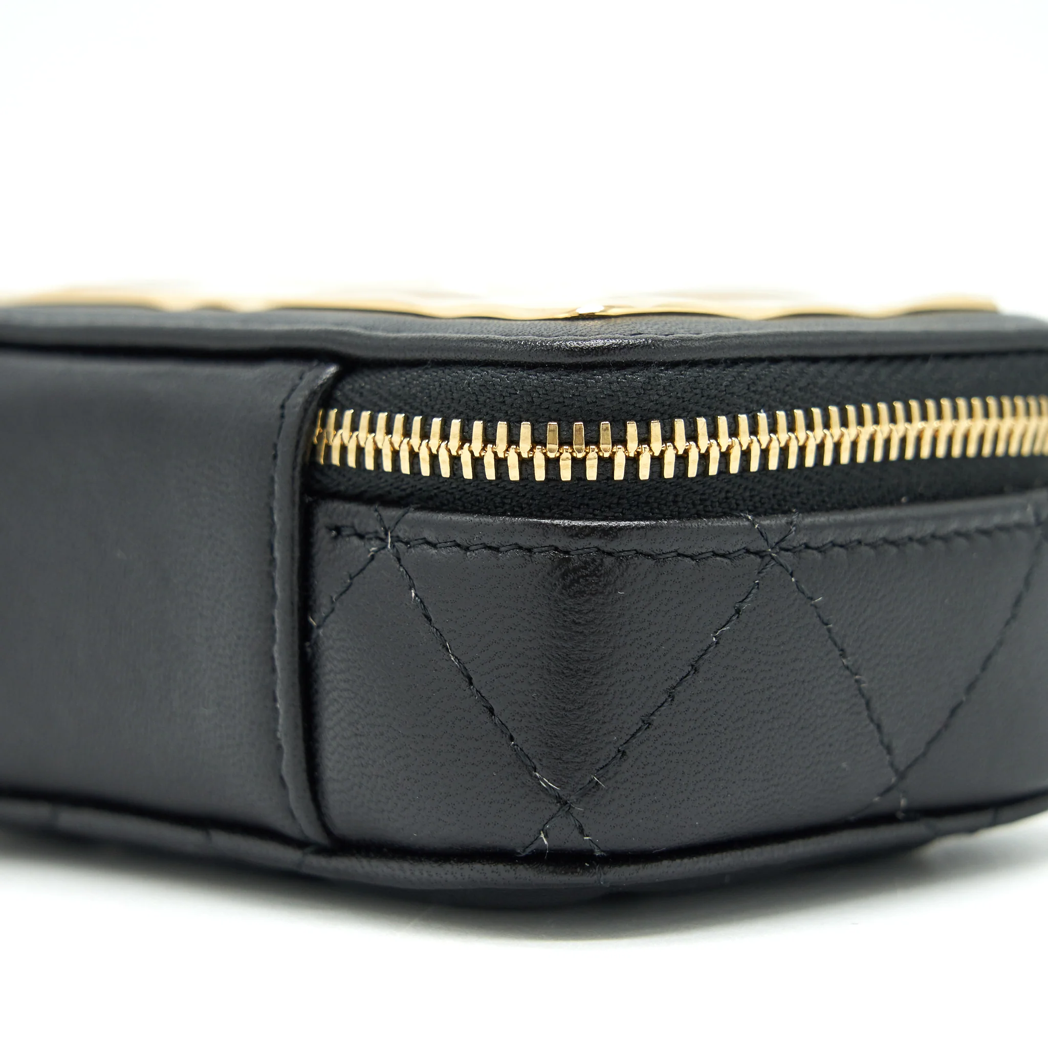 Chanel 21K Mini Clutch With Chain Black GHW - Image 9