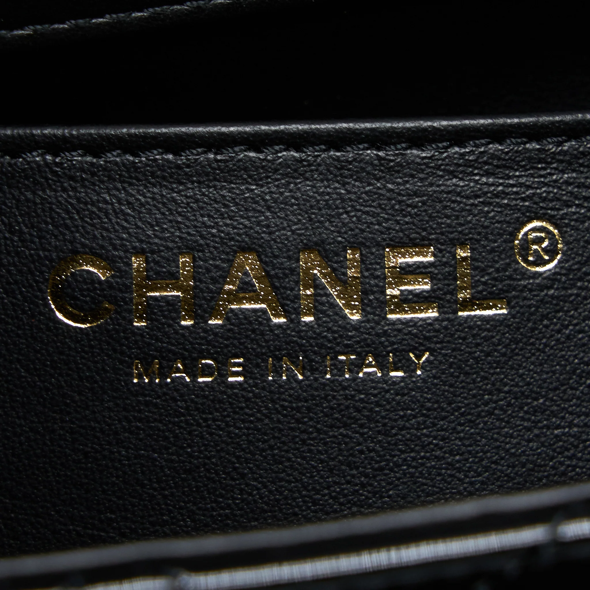 Chanel 22K Retro Classic New Square Mini Flap Bag Patent Black Brushed GHW(Microchip) - Image 11