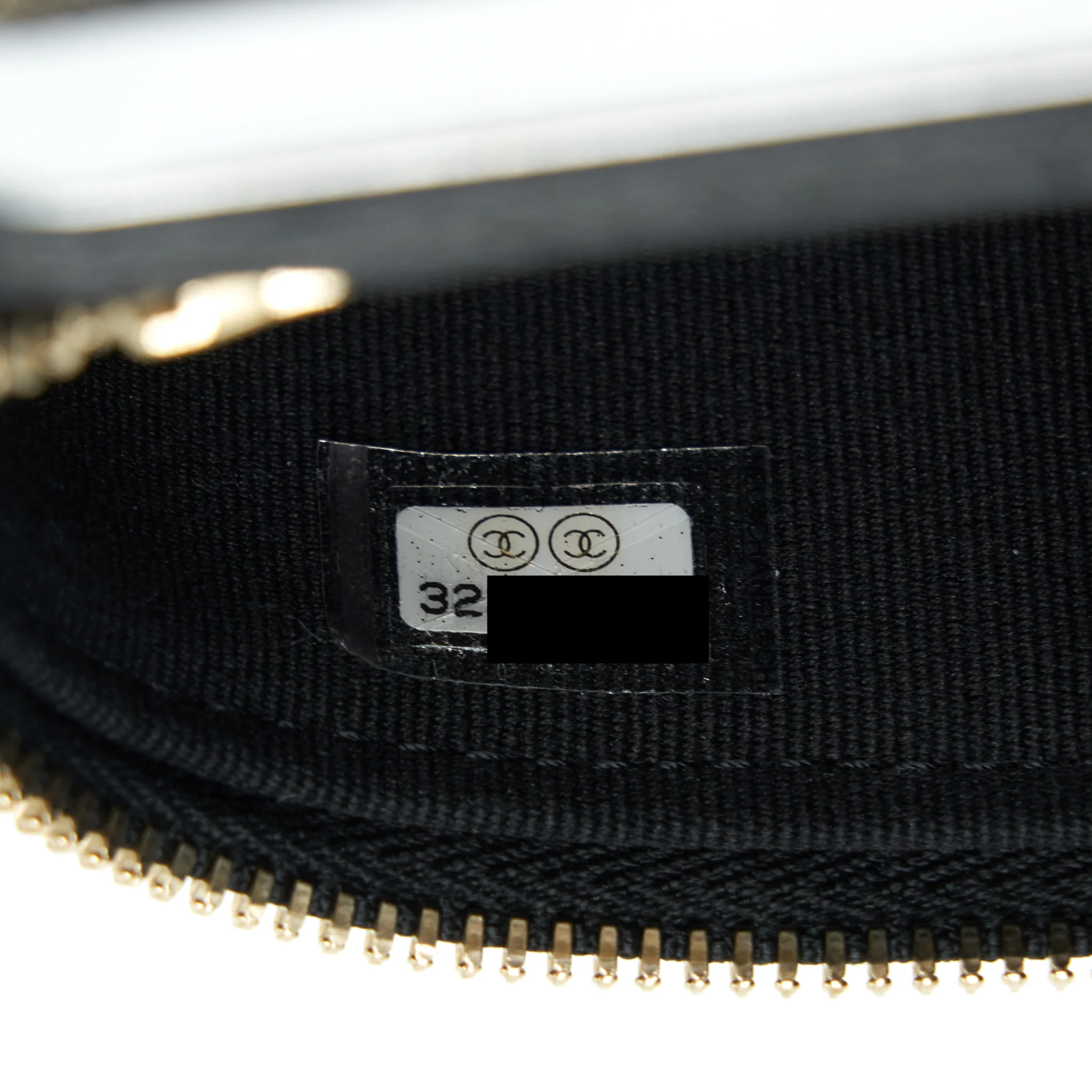 Chanel 22P Vertical Mini Vanity With CC Logo Chain Caviar Black LGHW - Image 10