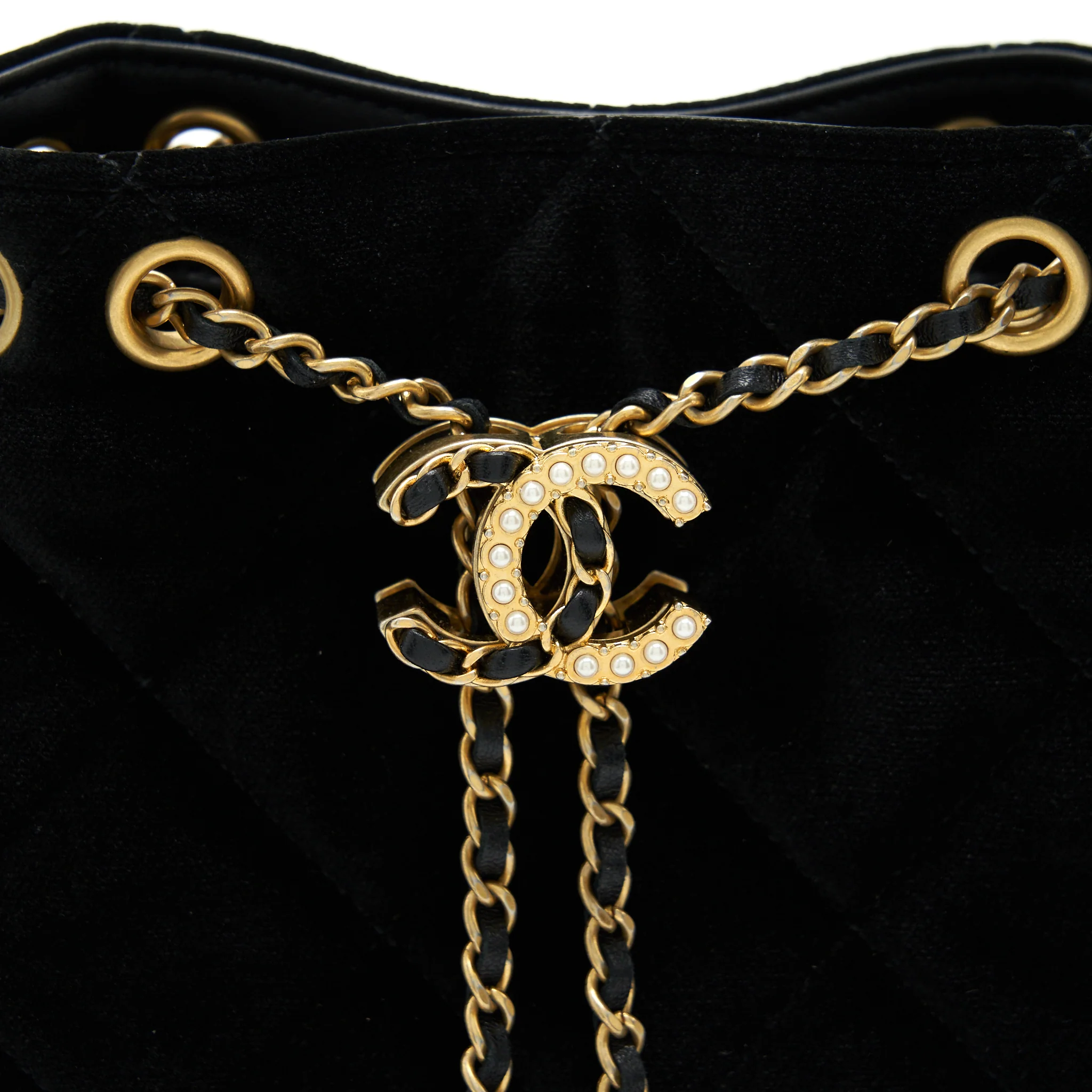 Chanel Bucket Bag Velvet Black GHW - Image 7