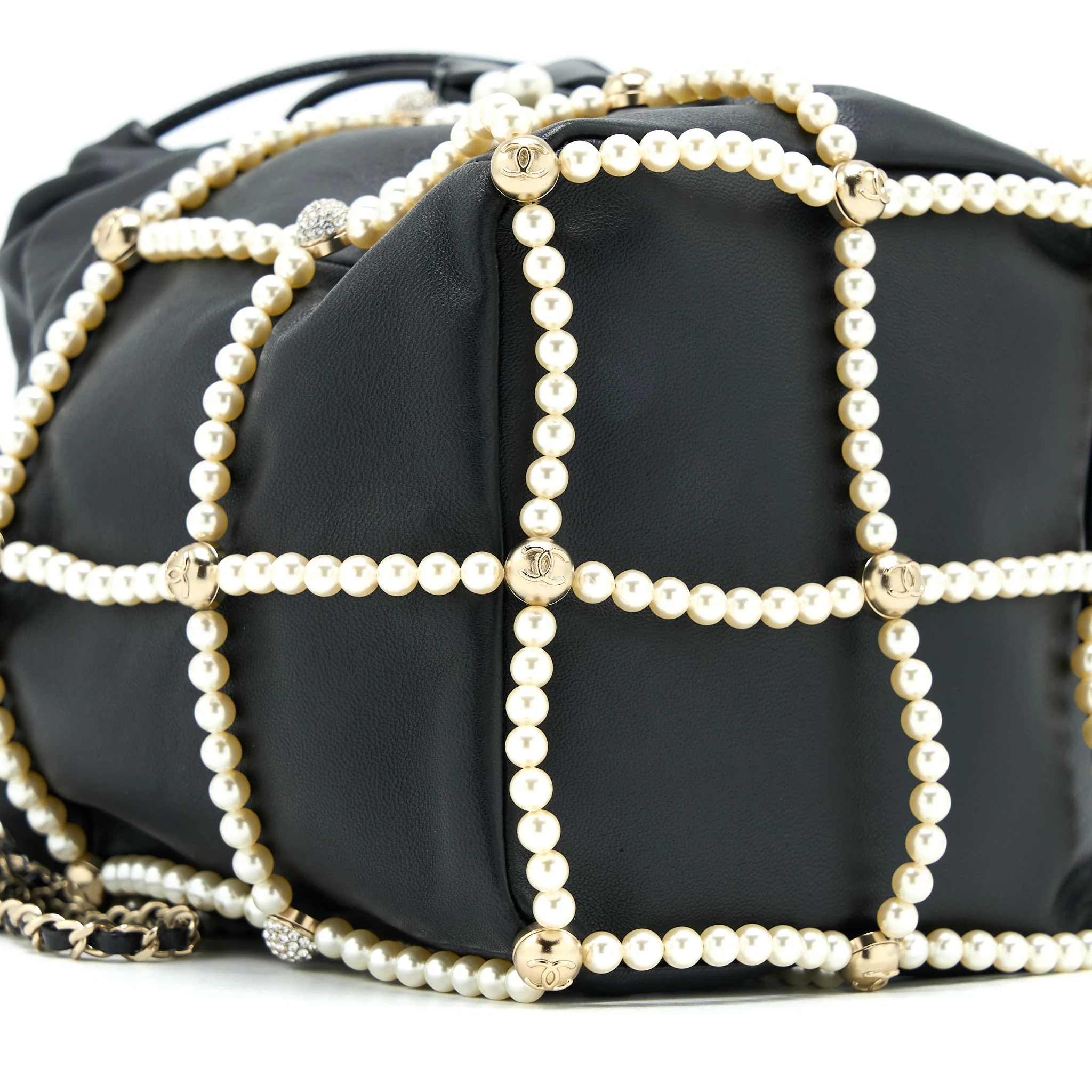 Chanel Bucket Crystal CC Logo Pearl Chain Bag Lambskin Black SHW - Image 9