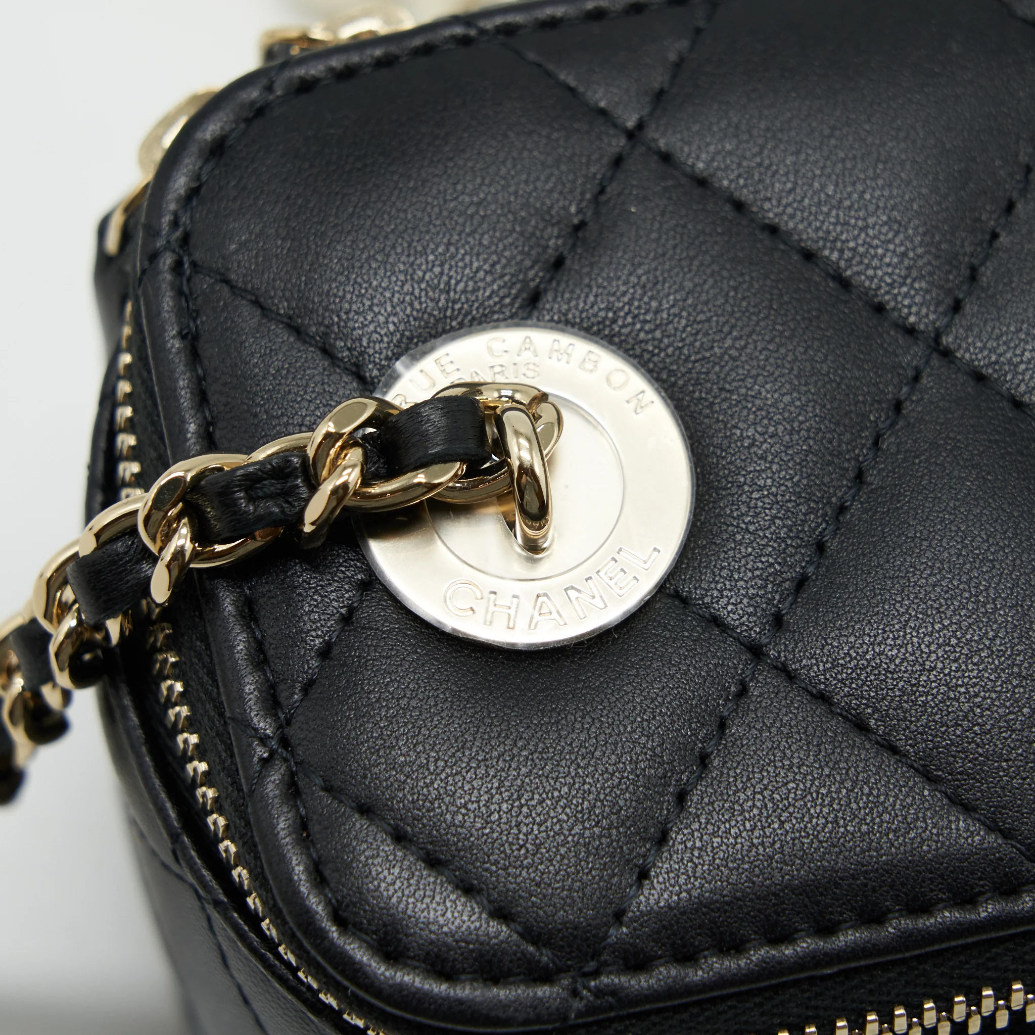 Chanel Mini Vanity With Pearl Chain Lambskin Black LGHW - Image 9