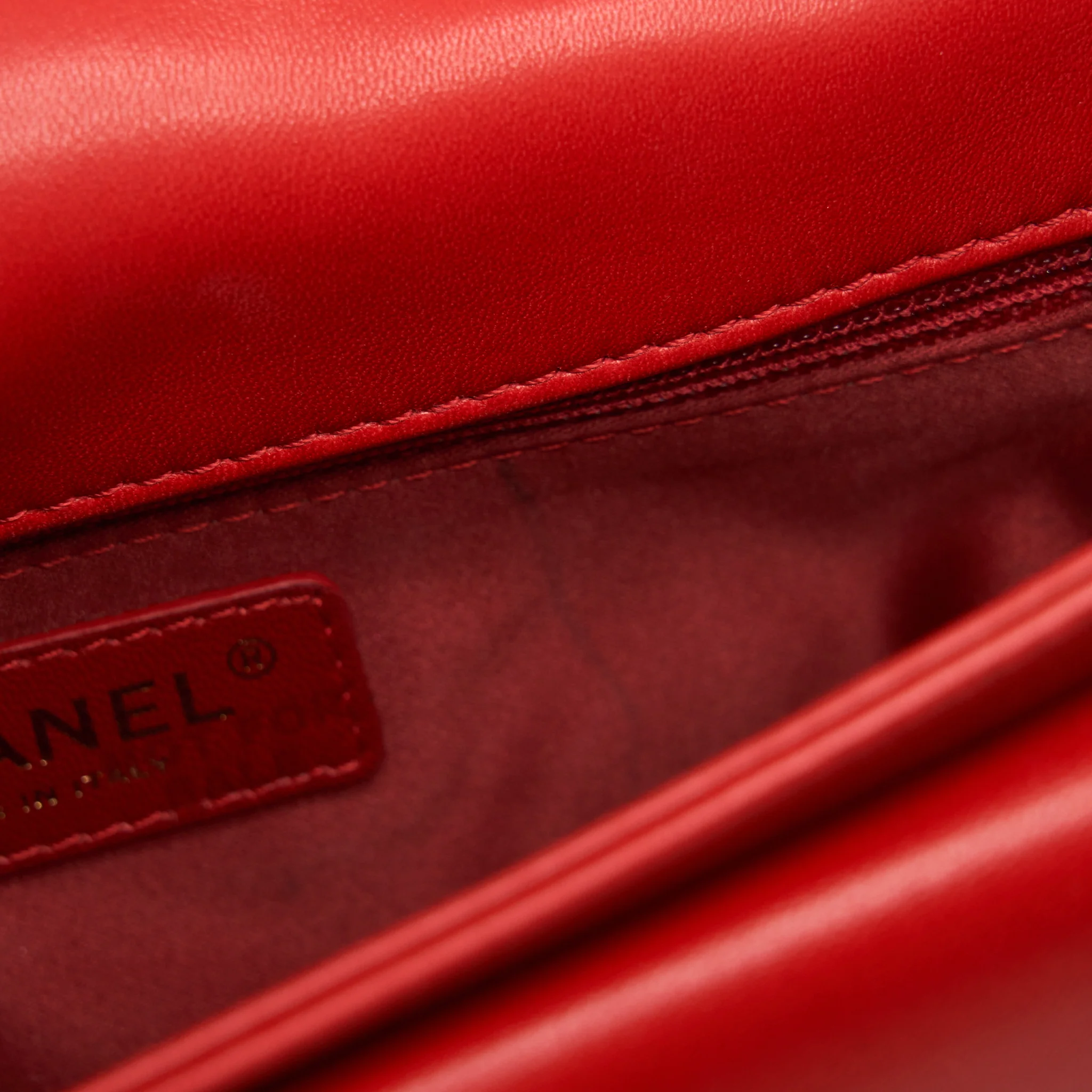 Chanel Now and For ever Cruise Seasonal Lambskin Red GHW - Image 11