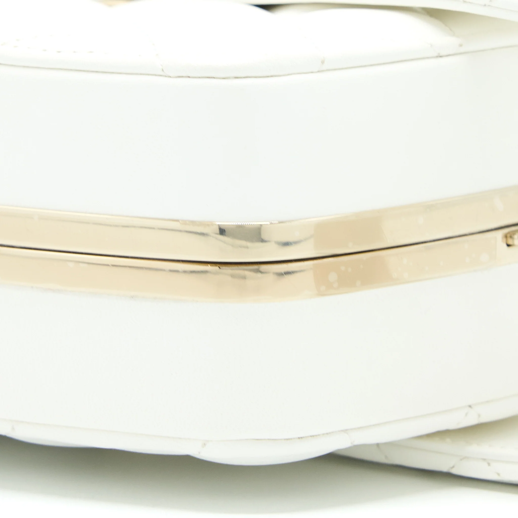 Chanel Quilted Clutch Bag Lambskin White LGHW - Image 8