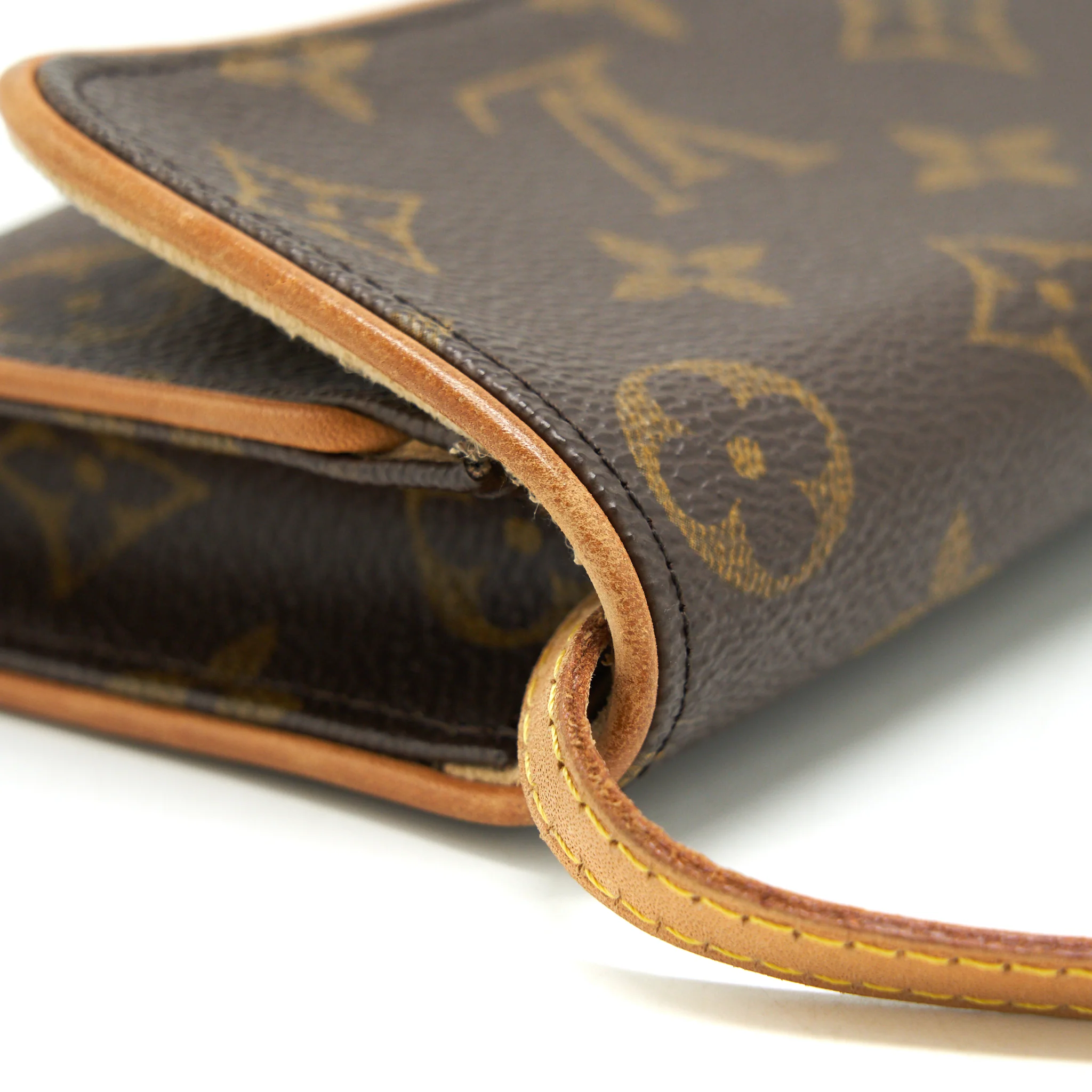 Louis Vuitton Vintage Pochette twin PM crossbody bag Monogram - Image 6