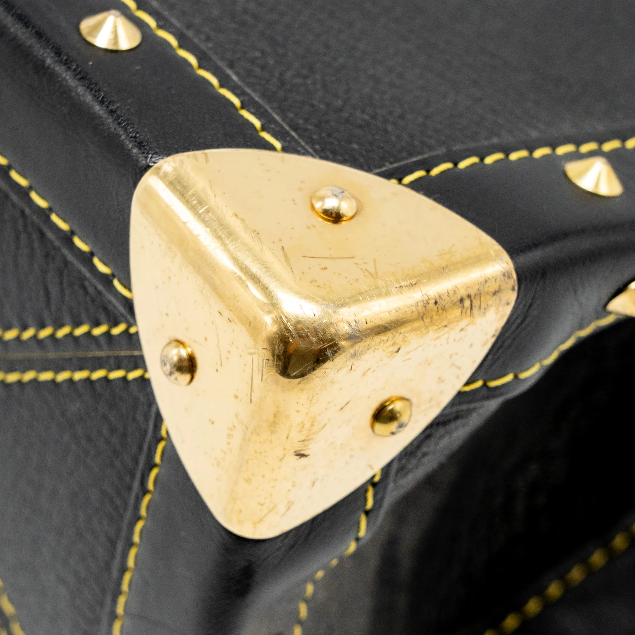 Louis Vuitton Vintage Shoulder Bag Black GHW - Image 10