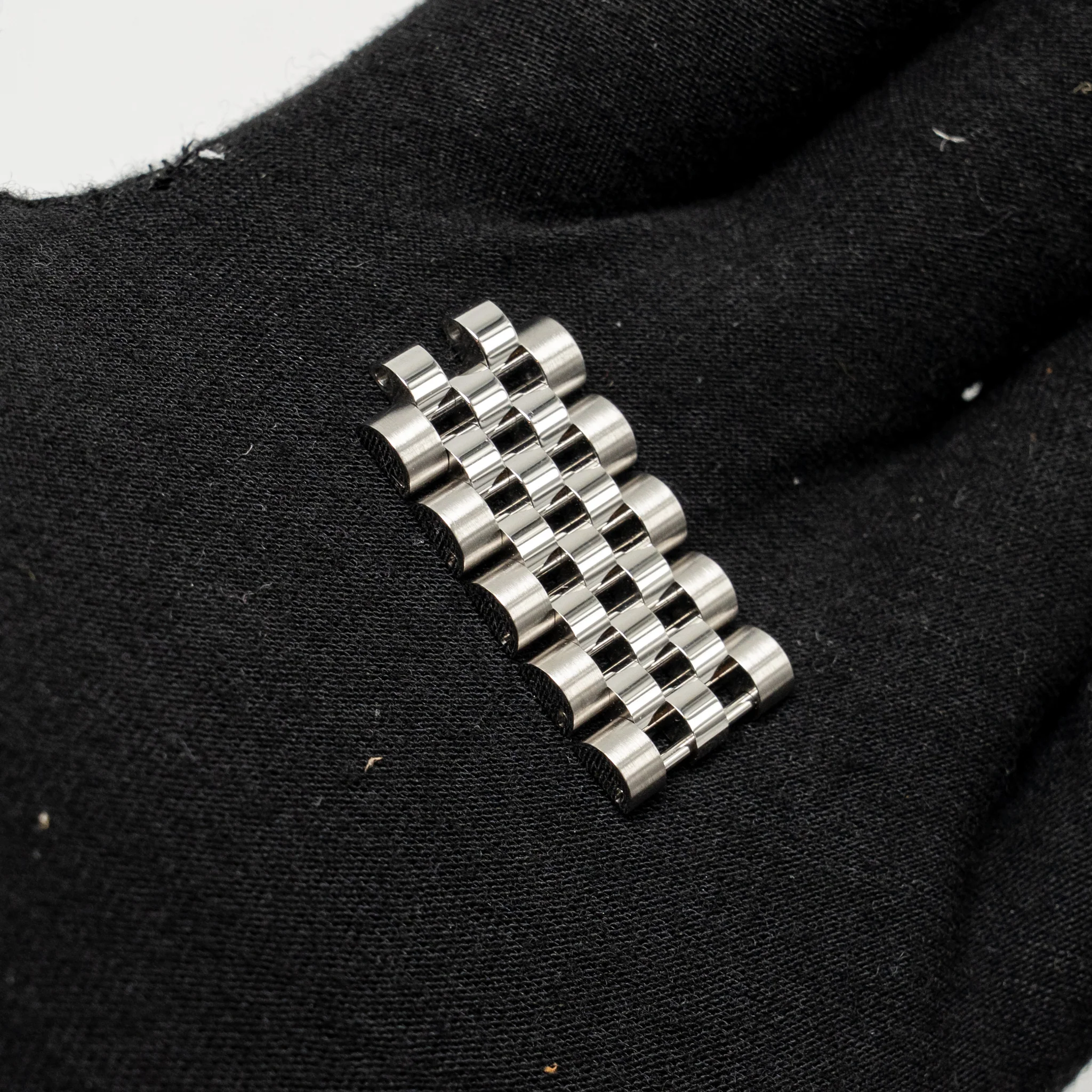 Rolex Datejust 36 Oyster Perpetual Oystersteel/White Gold, Bright Black Set with Diamonds Dial, Jubilee Bracelet, Model 126234-0027 - Image 10