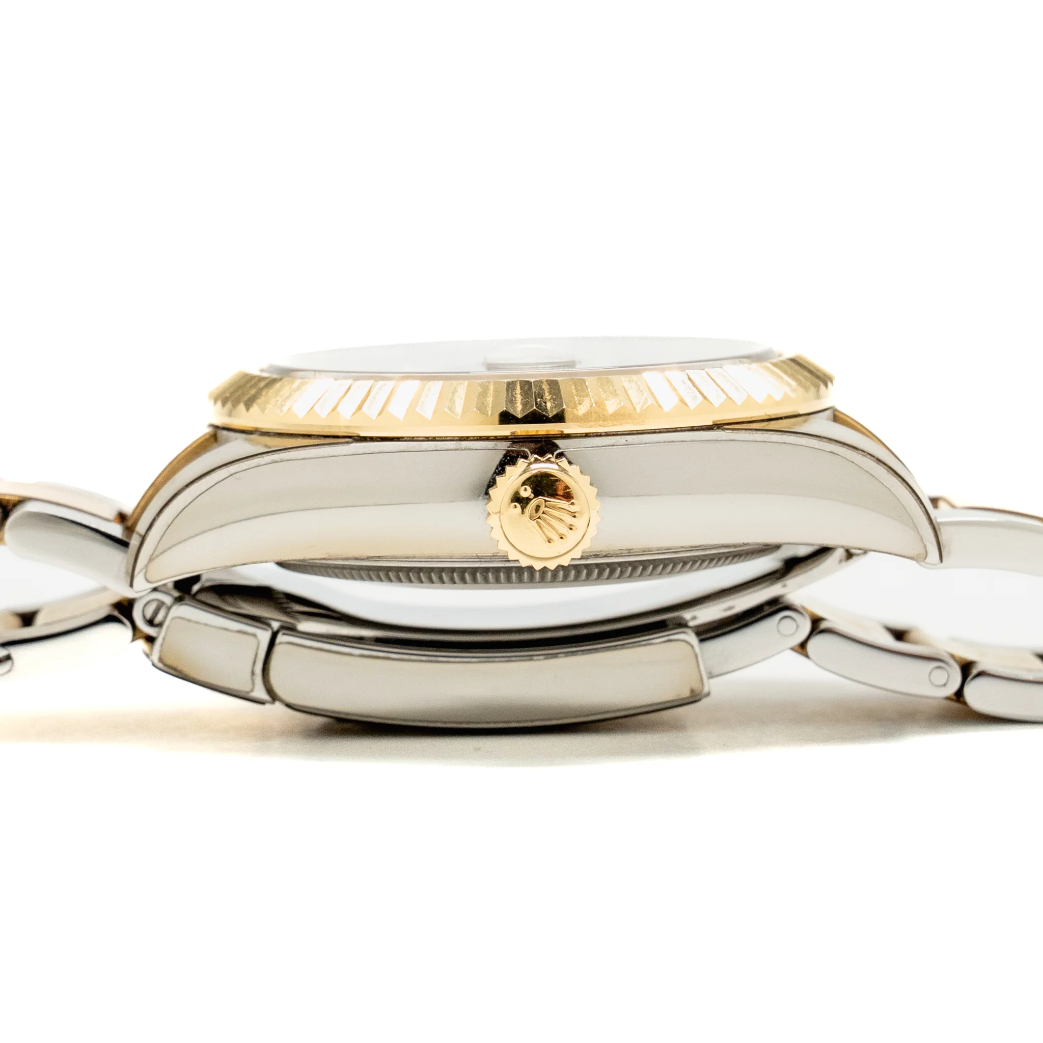 Rolex Sky-Dweller 42mm Oystersteel/Yellow Gold Bright Black Dial Oyster Bracelet M: 336933 - Image 3